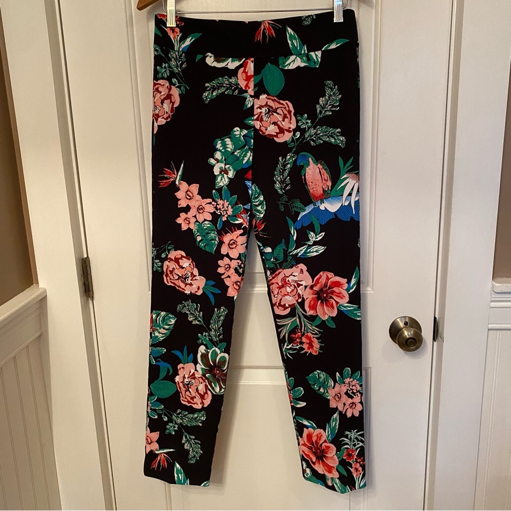 KRAZY LARRY PANTS BLACK PINK BLUE FLORAL PARROT STRETCH PULL ON SKINNY SIZE 8
